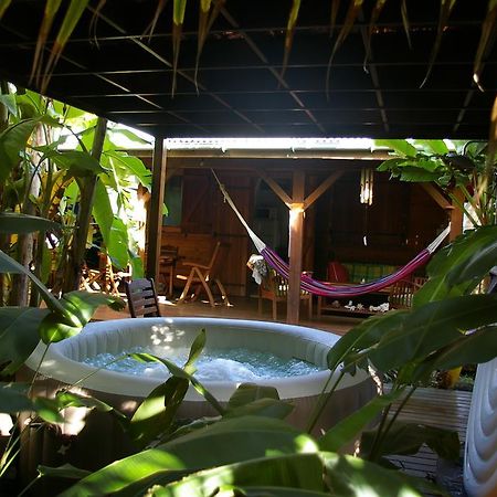Kaz Creole Aventure Tropicale Insolite, Fibre, Jardin Et Jacuzzi Prives Сен-Франсуа Экстерьер фото