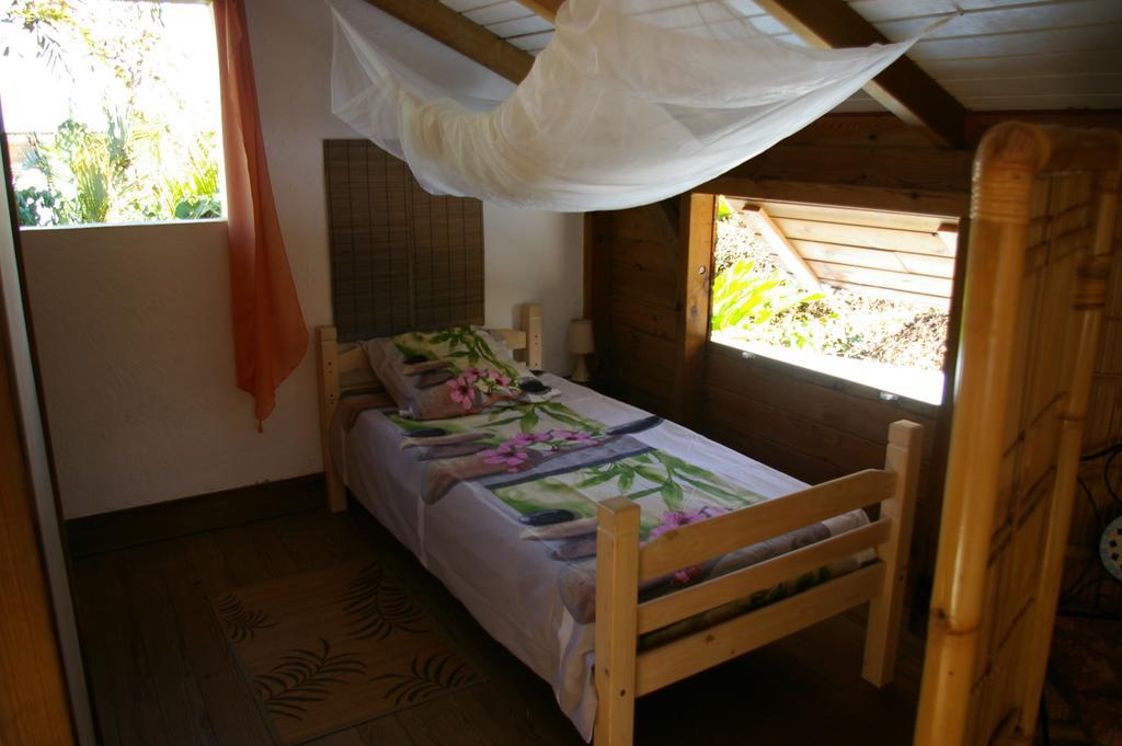 Kaz Creole Aventure Tropicale Insolite, Fibre, Jardin Et Jacuzzi Prives Сен-Франсуа Экстерьер фото