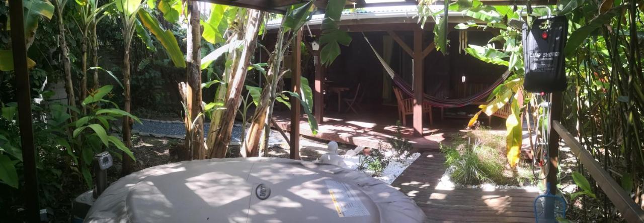 Kaz Creole Aventure Tropicale Insolite, Fibre, Jardin Et Jacuzzi Prives Сен-Франсуа Экстерьер фото