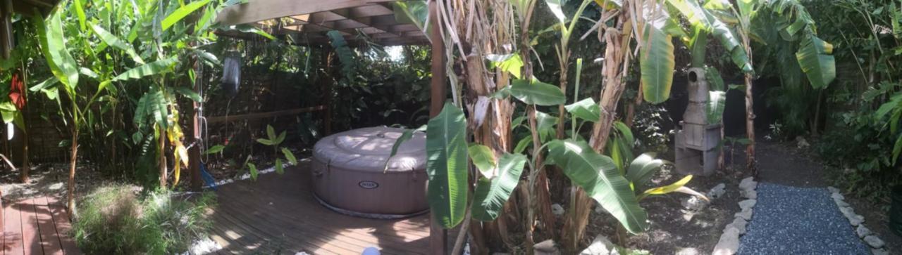 Kaz Creole Aventure Tropicale Insolite, Fibre, Jardin Et Jacuzzi Prives Сен-Франсуа Экстерьер фото