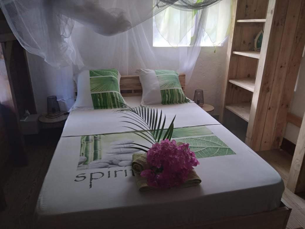 Kaz Creole Aventure Tropicale Insolite, Fibre, Jardin Et Jacuzzi Prives Сен-Франсуа Экстерьер фото