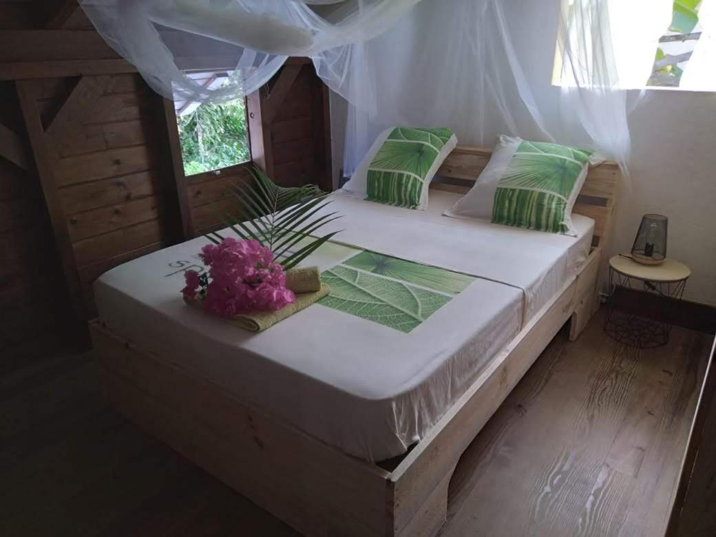 Kaz Creole Aventure Tropicale Insolite, Fibre, Jardin Et Jacuzzi Prives Сен-Франсуа Экстерьер фото
