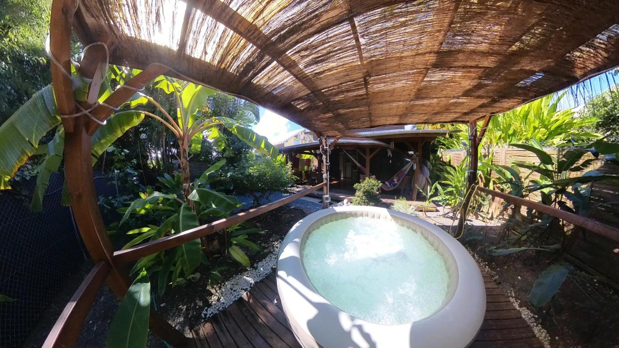 Kaz Creole Aventure Tropicale Insolite, Fibre, Jardin Et Jacuzzi Prives Сен-Франсуа Экстерьер фото